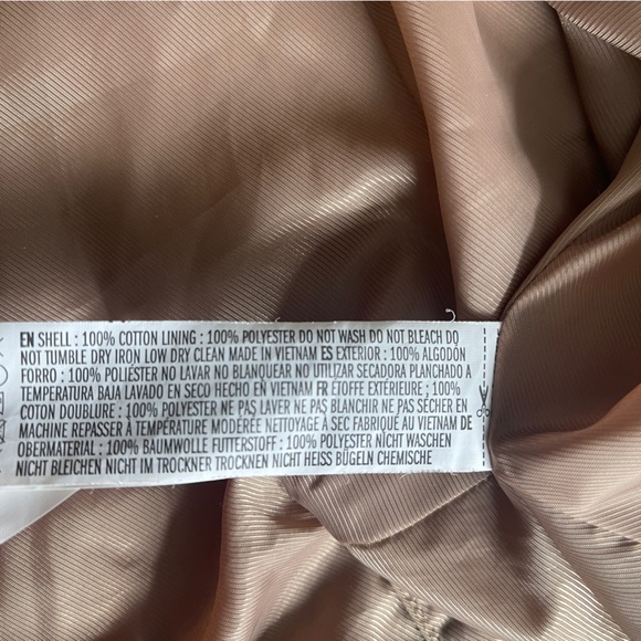 Trench Coat - Picture 8 of 10